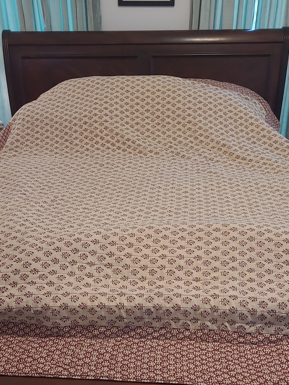 Cream and Burgundy Printed Comforter - Unbranded